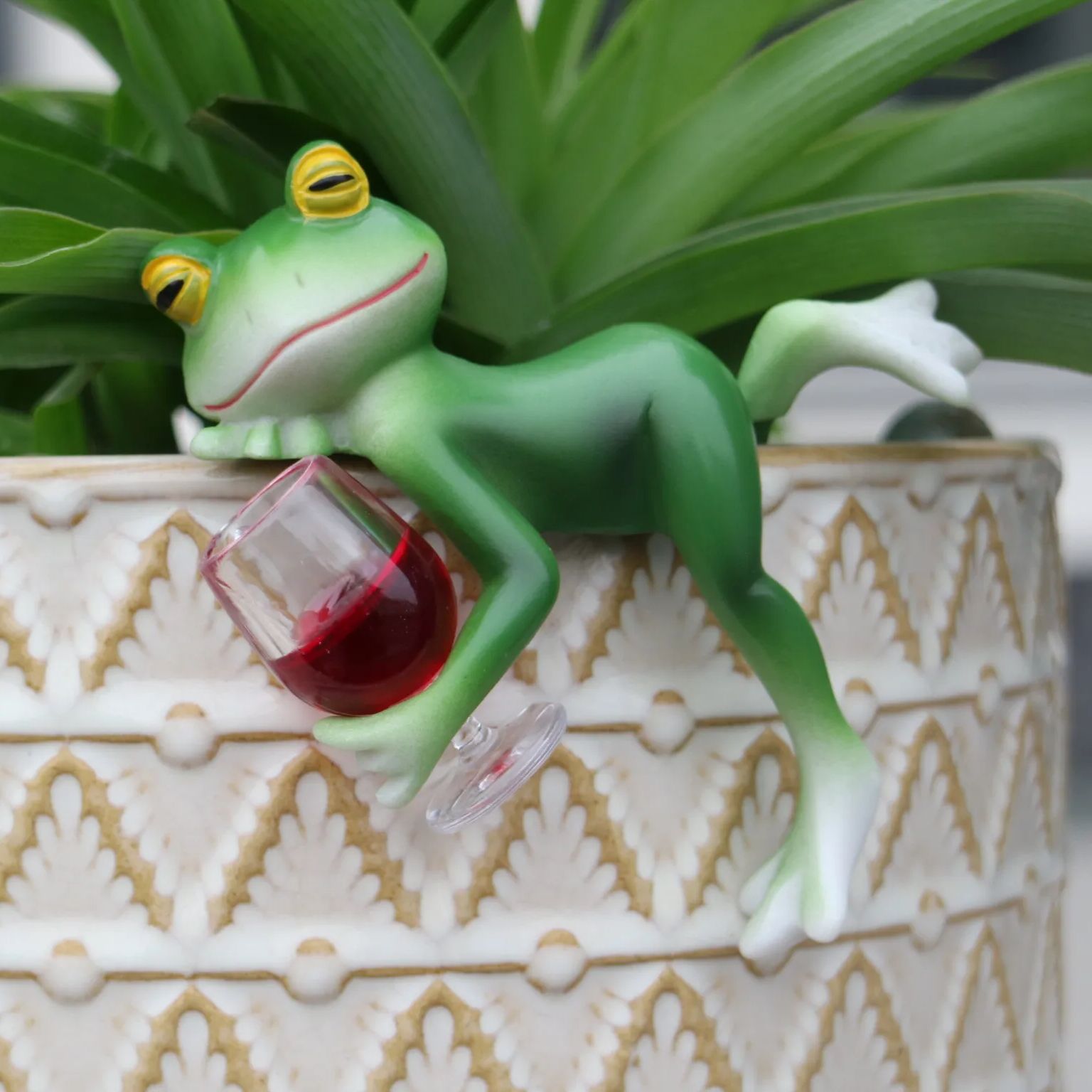 Ornamen katak hijau dan gelas  - Terrarium Glass Bottle ulasan dan harga